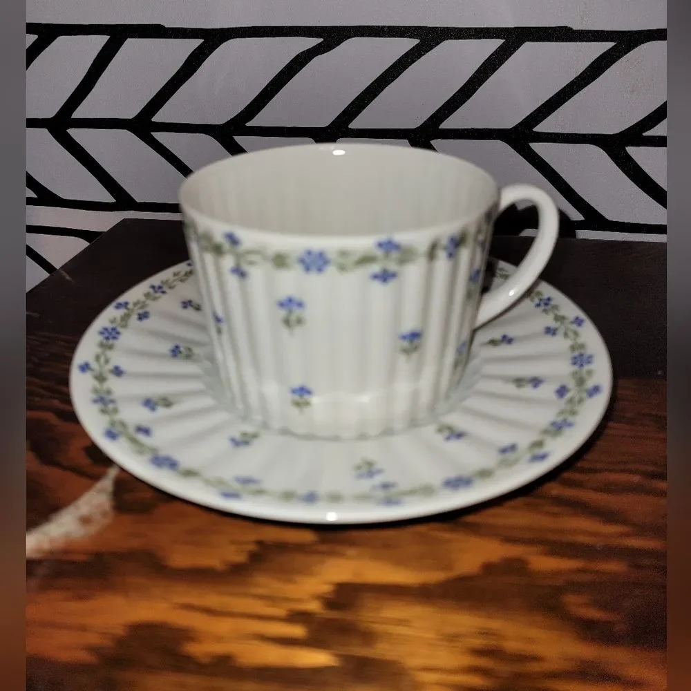 Cup Saucer SET of 3 Vintage GDA LIMOGES, France Bone China Dainty Fine